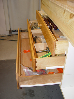 Hardwood Dovetail drawers